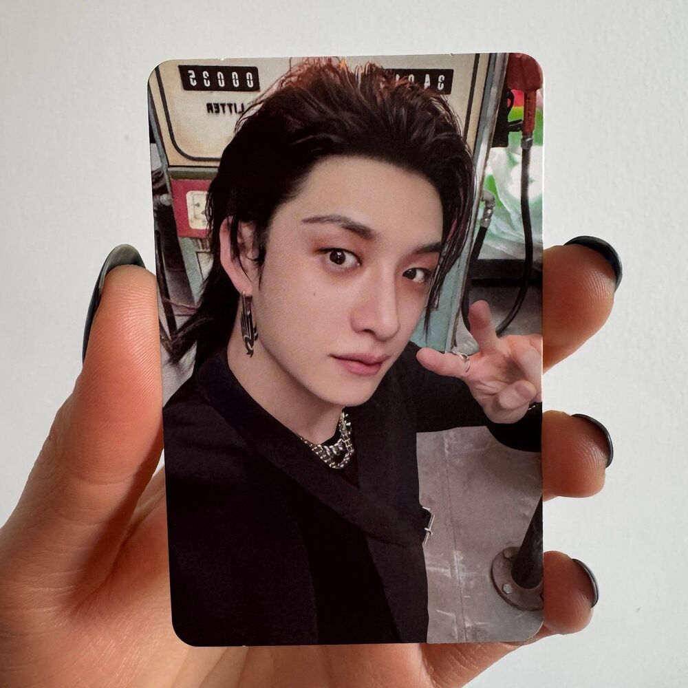 Stray Kids Bang Chan Do It album photocard "Do version"